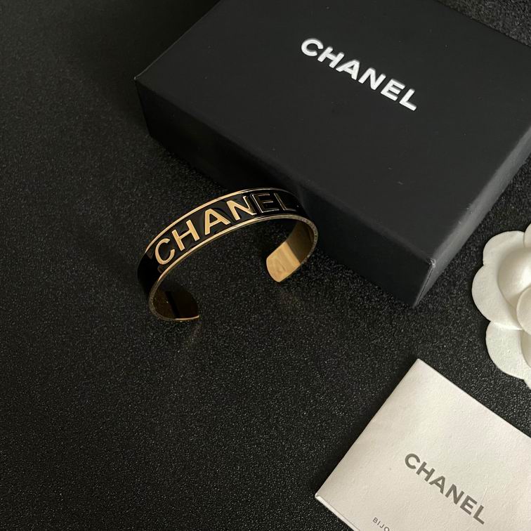 Chanel bracelet 11lyh94